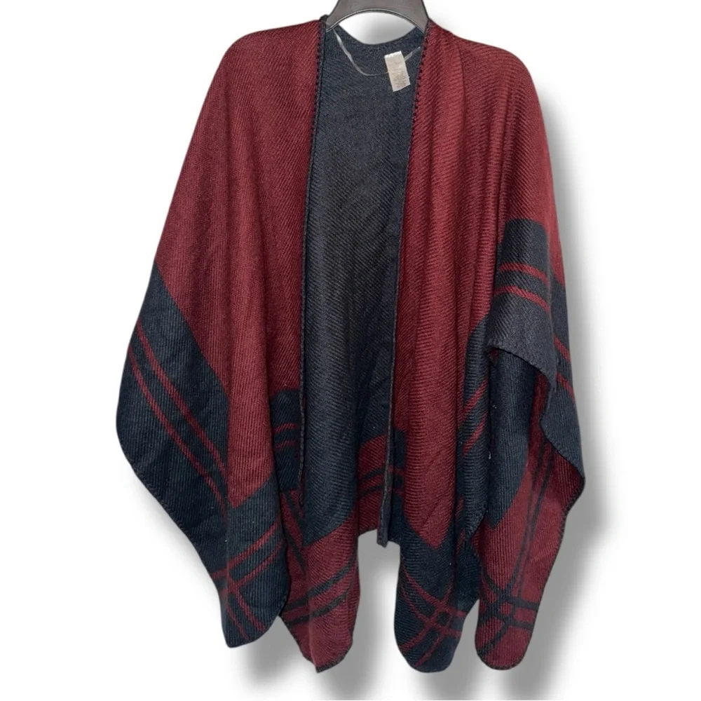 West Loop Burgundy & Black Plaid Open Front Poncho Ruana Wrap Knit Cape OS EUC